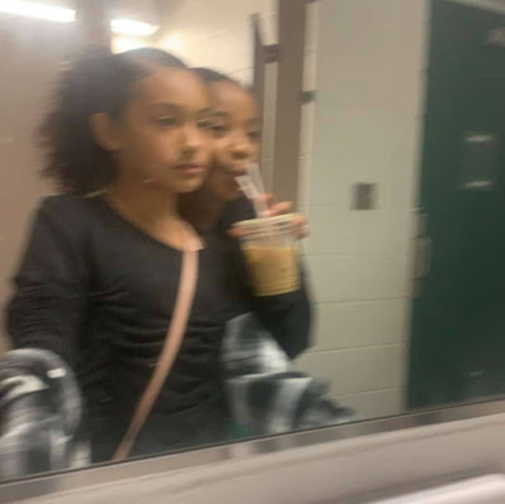 Meet your Posher, Ayanna